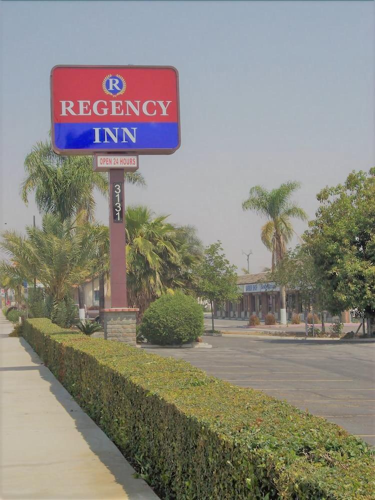 Regency Inn Норко Экстерьер фото