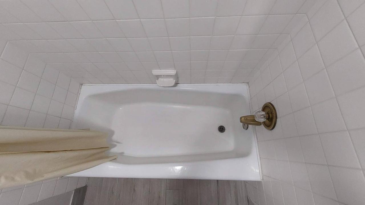 Regency Inn Норко Экстерьер фото