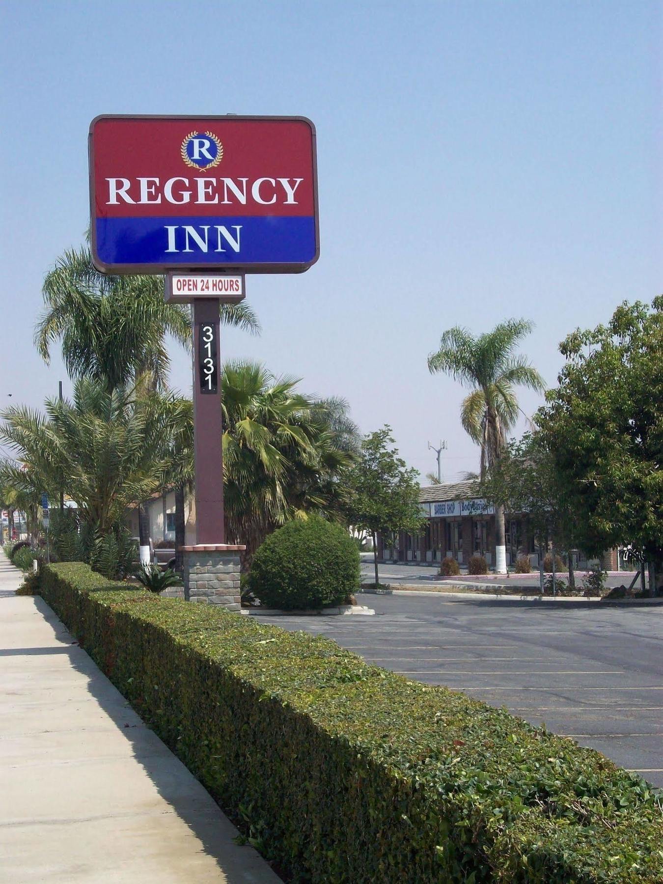 Regency Inn Норко Экстерьер фото